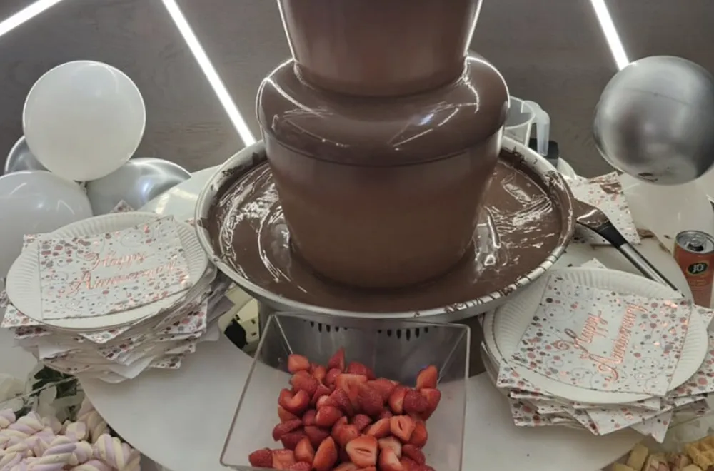 eventz-photobooth-sweets-cart-chocolate-fountain-3-party-exclusive-setup-South-Wales-Swansea-Cardiff-UK